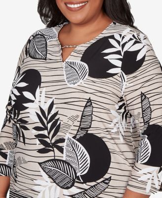 Plus Size Classic Tropical Leaf Border Print Split Neck Top
