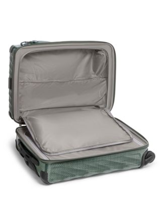 19 Degree Small Lite International Carry-On Spinner