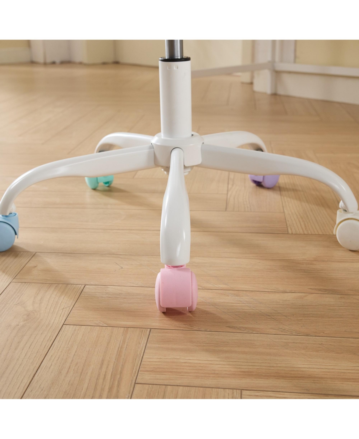 Streamdale Furniture Pink Faux Rabbit Fur Office Chair