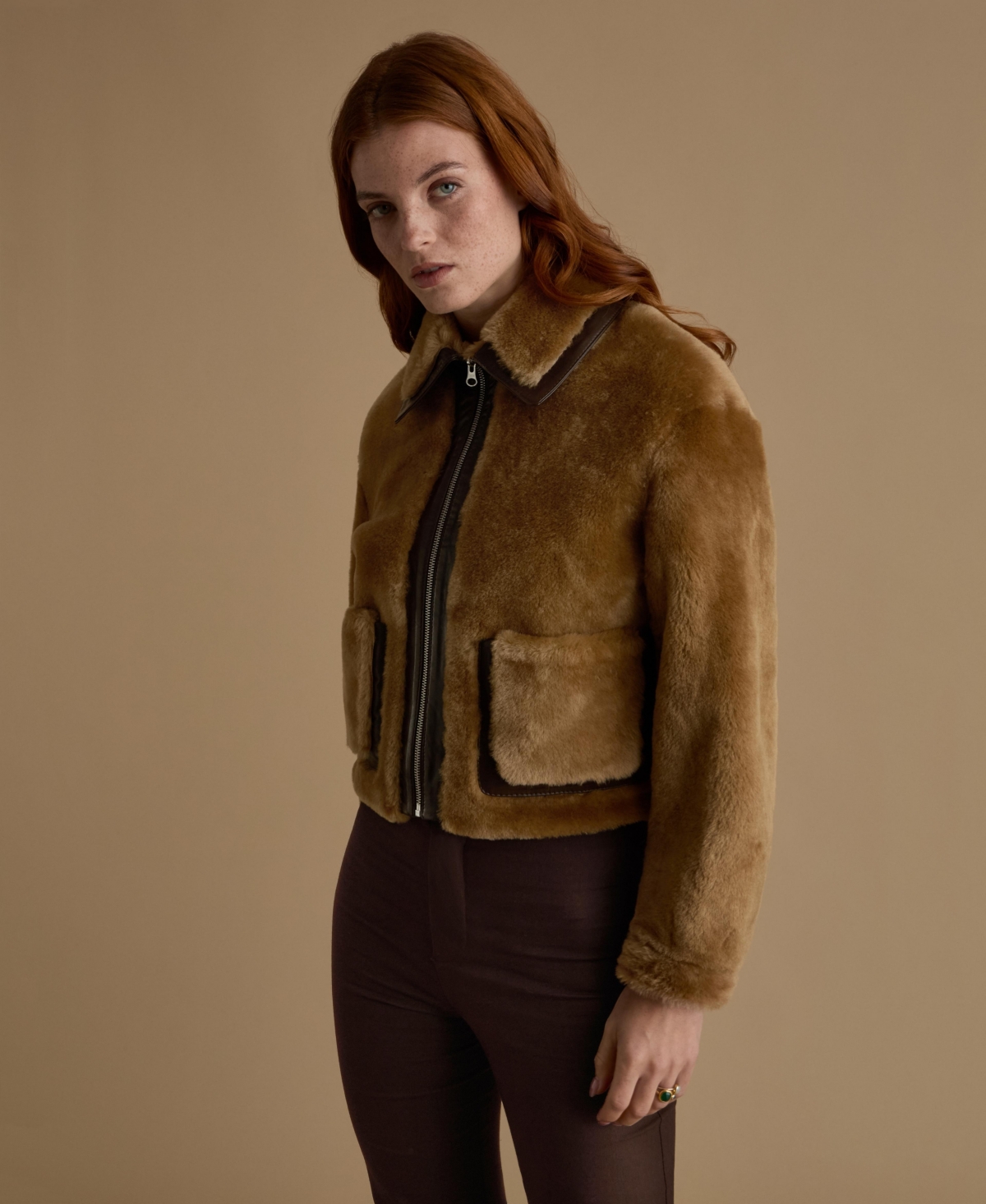 Furniq Uk Women's Cropped Shearling Jacket