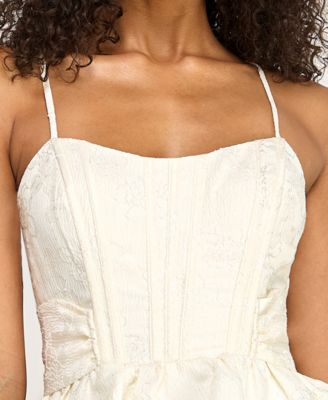 Juniors' Sweetheart Neck Tier Dress