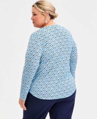 Plus Size Printed Split-Neck Long-Sleeve Top