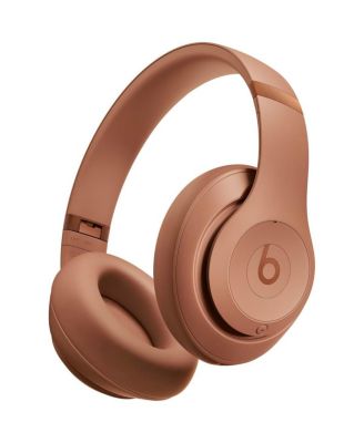 Studio Pro x Kim Kardashian