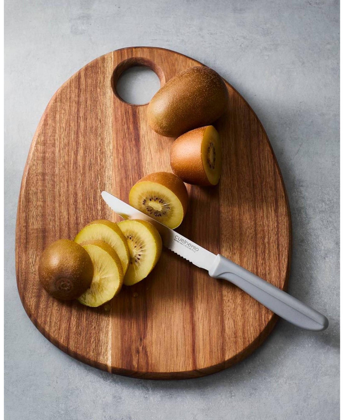 Cuisine::pro Classic 4 in Round Tip Multi Knife