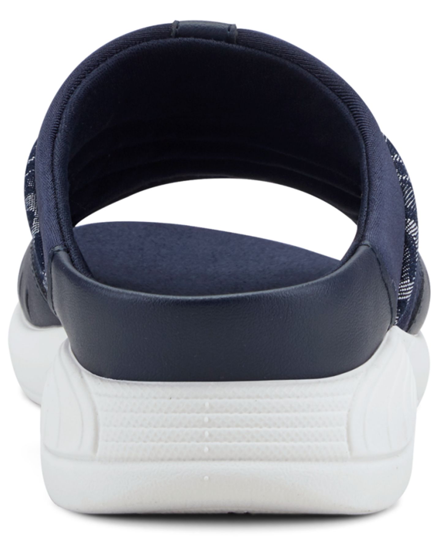 Женские сандалии Easy Spirit Traciee Lightweight Flat Easy-On, цвет: Тёмный синий джинсовый — фото 3