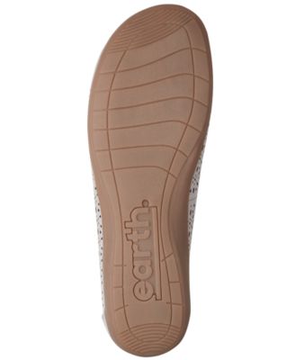 Women's Bria Round Toe Slip-On Flats