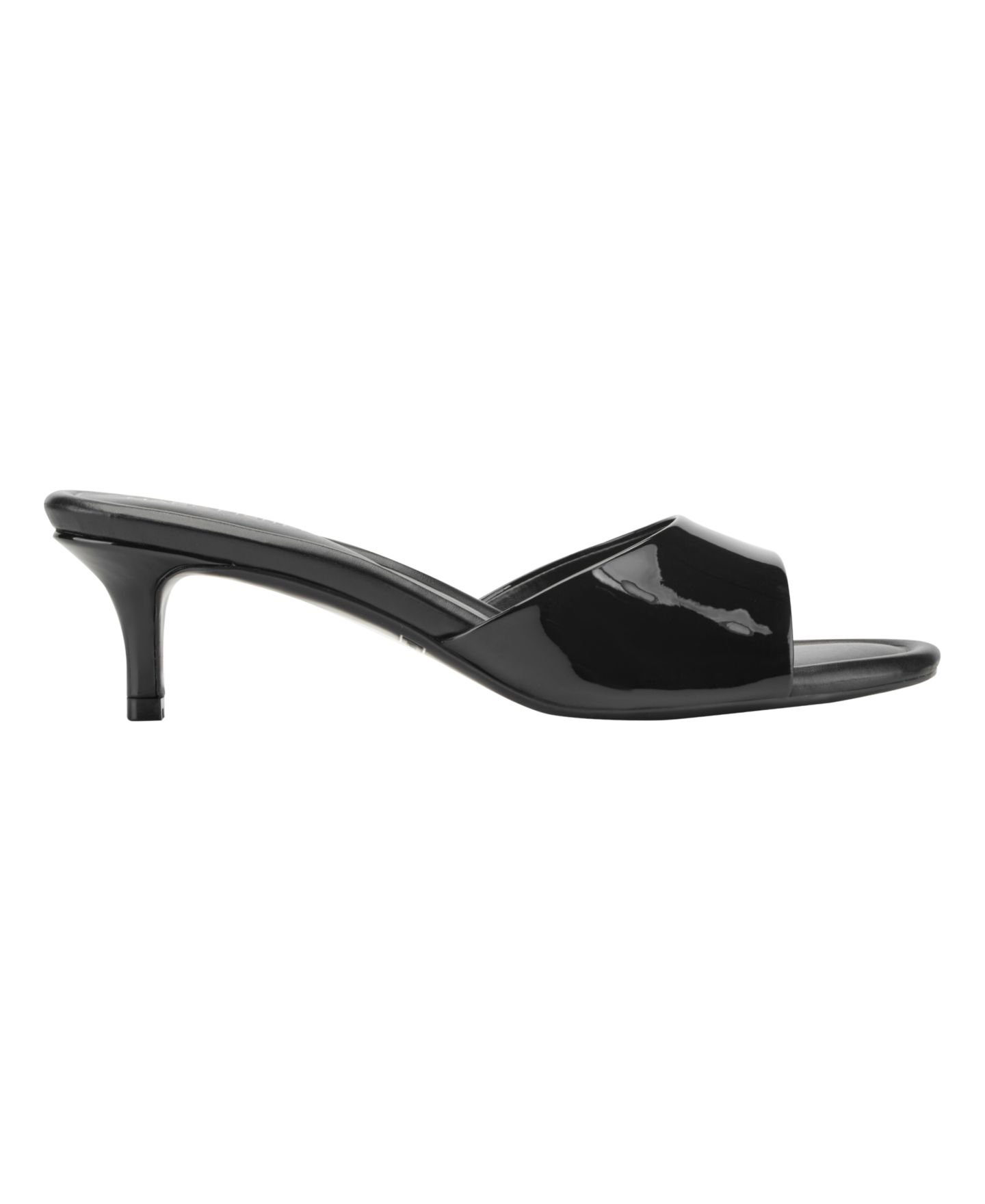Женские сандалии Marc Fisher Sagi Slip-On Kitten Heel Dress Sandals, цвет: Чёрный лаковый — фото 2