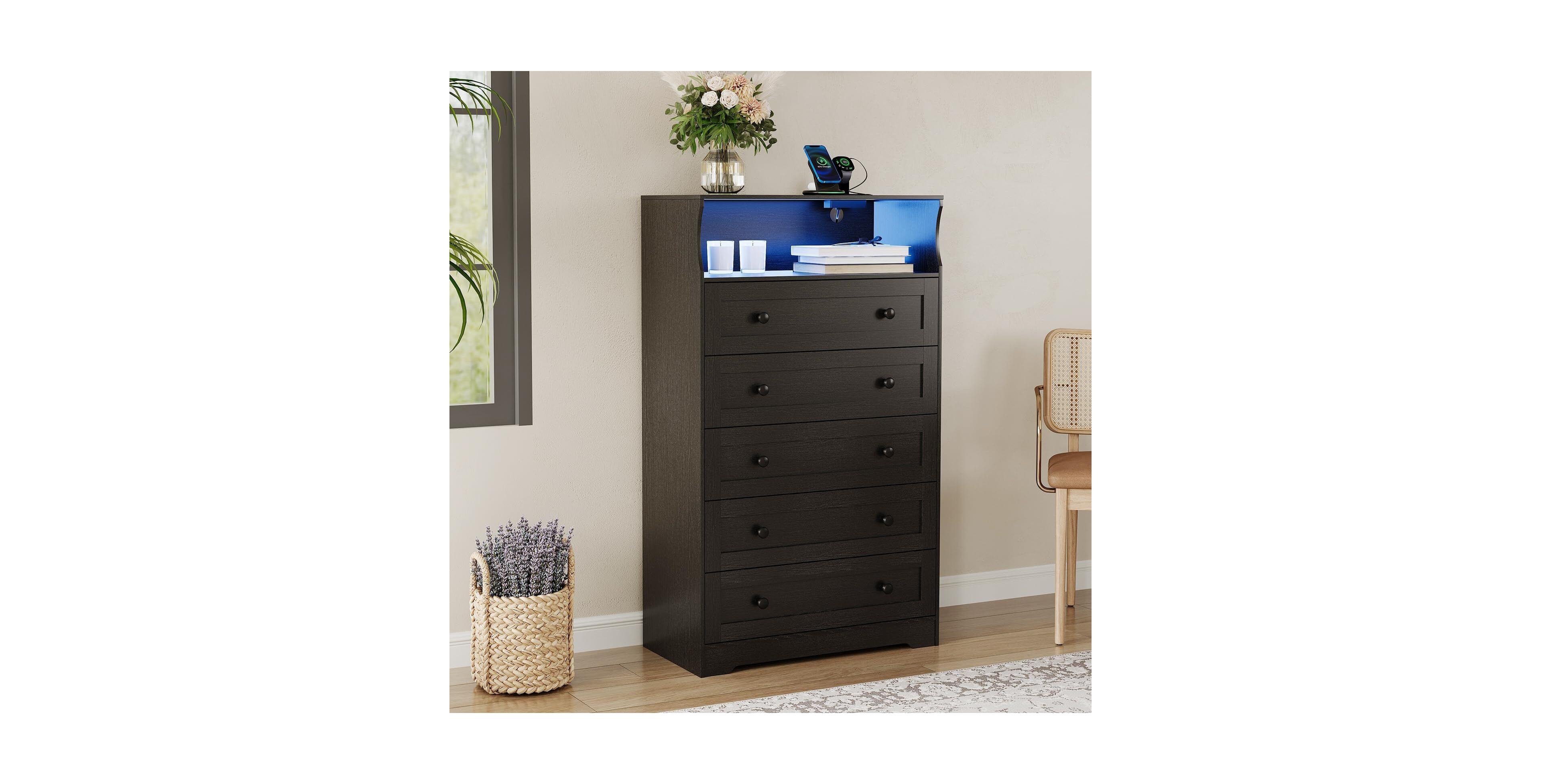 gaomon 5 Drawer Wooden Dressers for Bedroom with Led Lights & Charging Station
