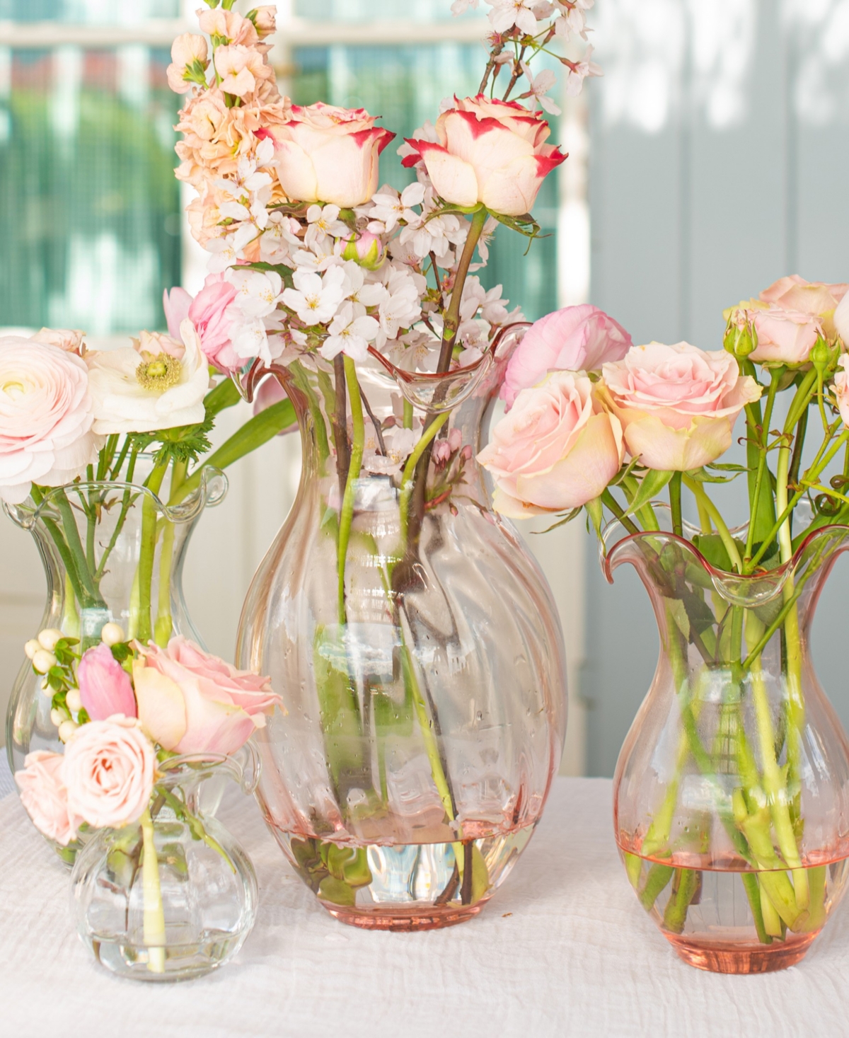 Vietri Hibiscus 56 oz. Glass Vertical Fluted Medium Vase