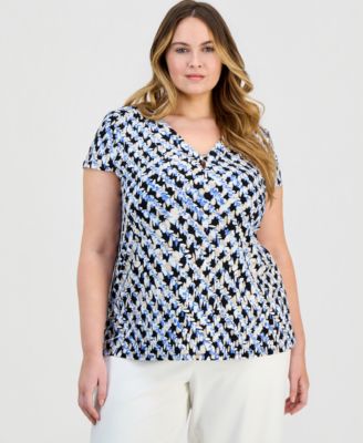 Plus Size Printed Short-Sleeve Top