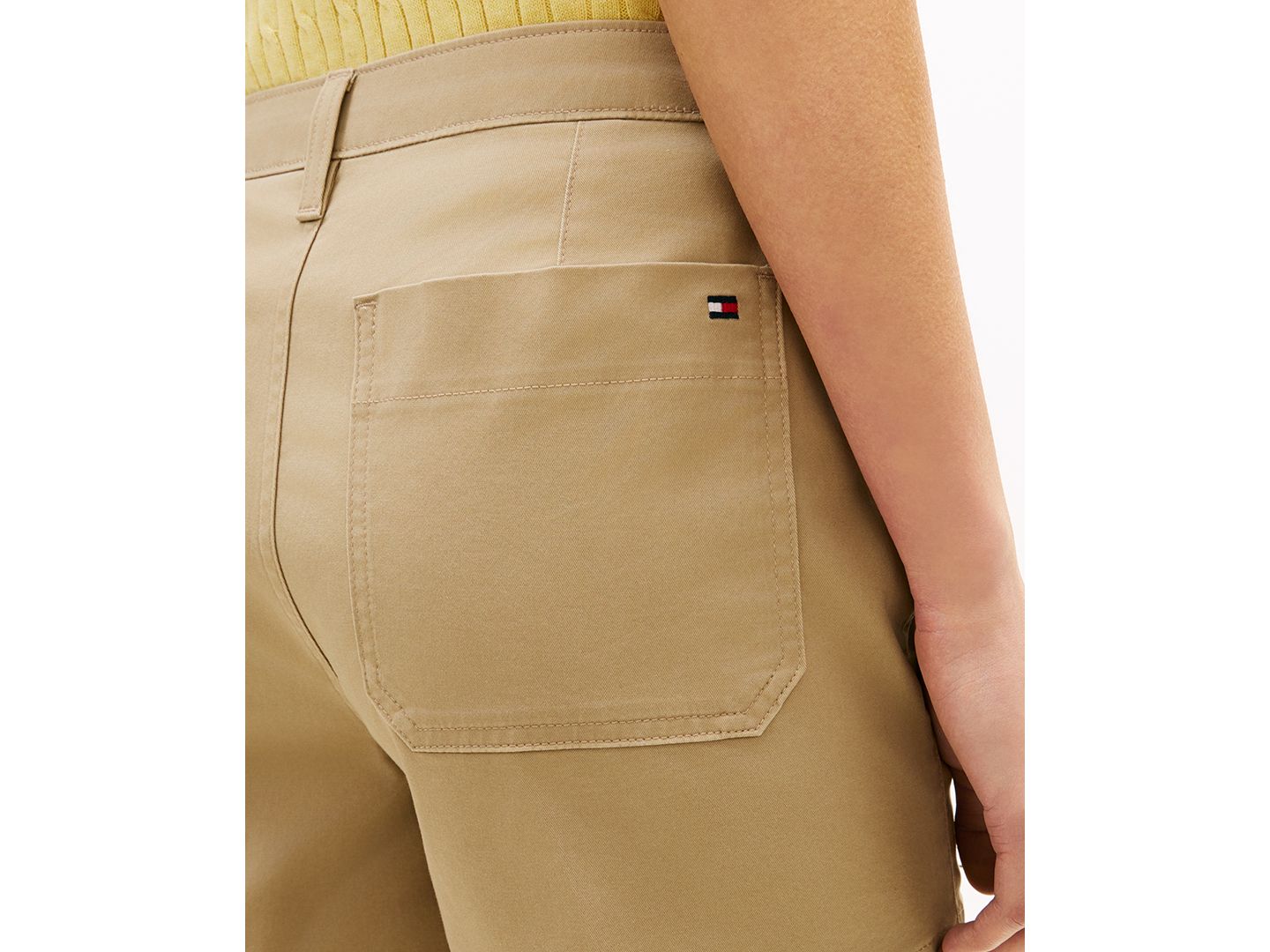 Женские шорты Tommy Hilfiger Twill Patch Pocket, цвет: Бежевый — фото 3