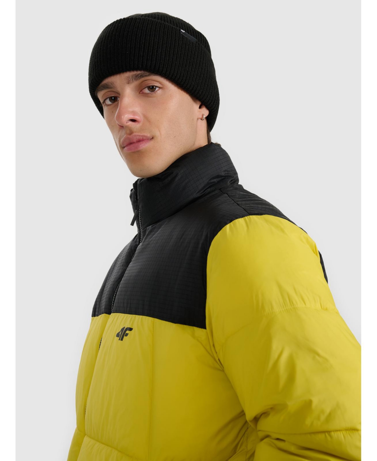 4F Men's jacket with synthetic filling - yellow