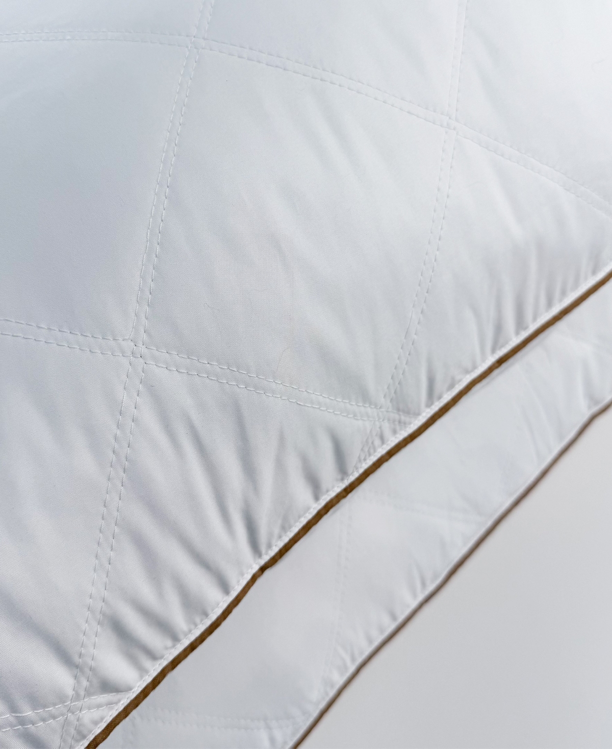 Unikome High-Loft Goose Down and Feather 2-Pack Pillows