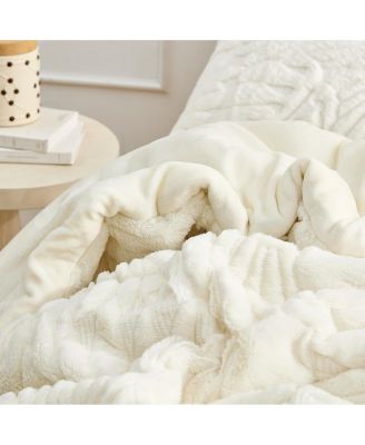 Banana Leafy Plush - Oversized Comforter Set - Cream