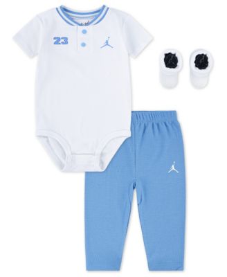Baby Boys' Jumpman Bodysuit, Pants and Socks, 3-Piece Set