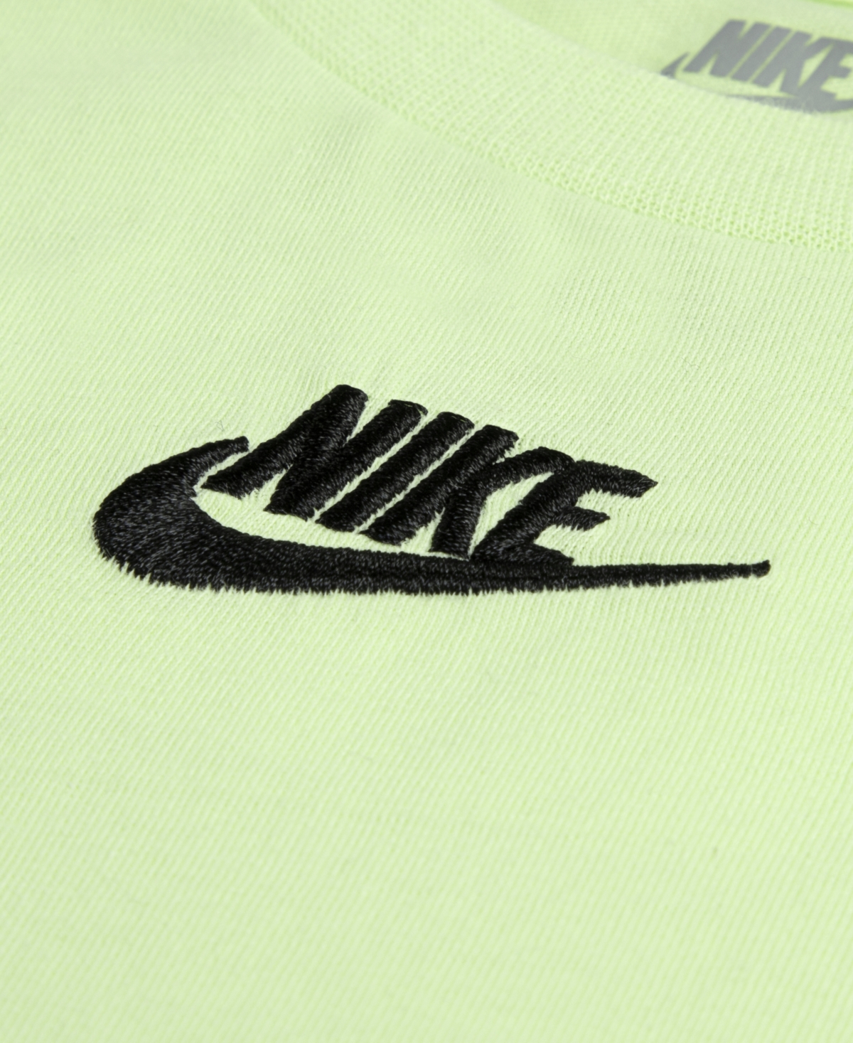 Nike Boys' Toddler 2T-4T The Zone Short-Sleeve T-Shirt