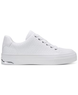 Women's York Lace-Up Sneakers