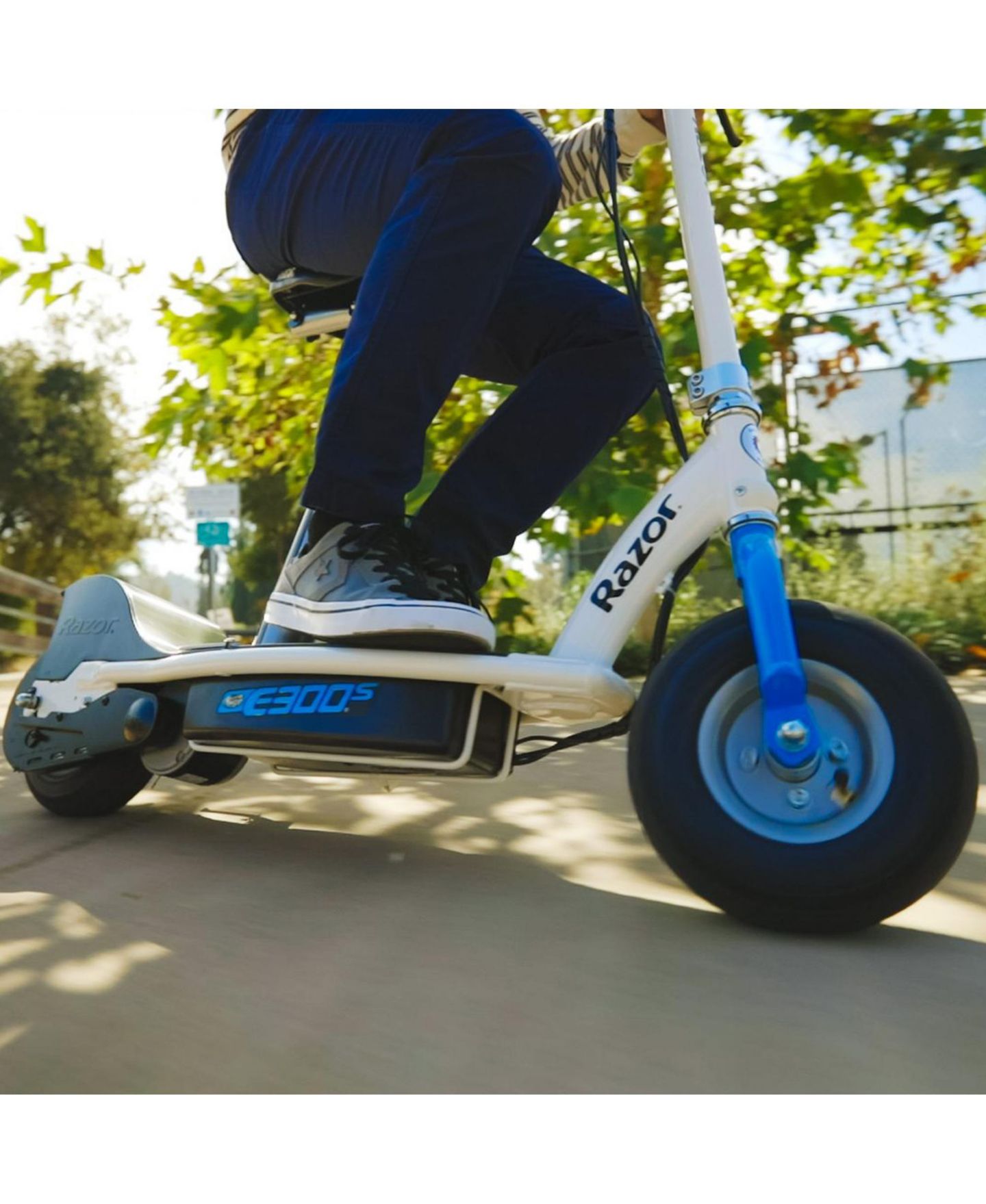 Детская игрушка Razor E300S Electric Seated Scooter, 220 lb. Capacity, Ages 13+ — фото 3