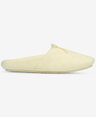 Women's Eyelet Round-Toe Slippers