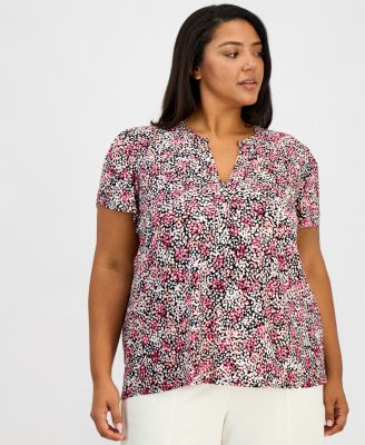 Plus Size Tulip-Sleeve Knit Top