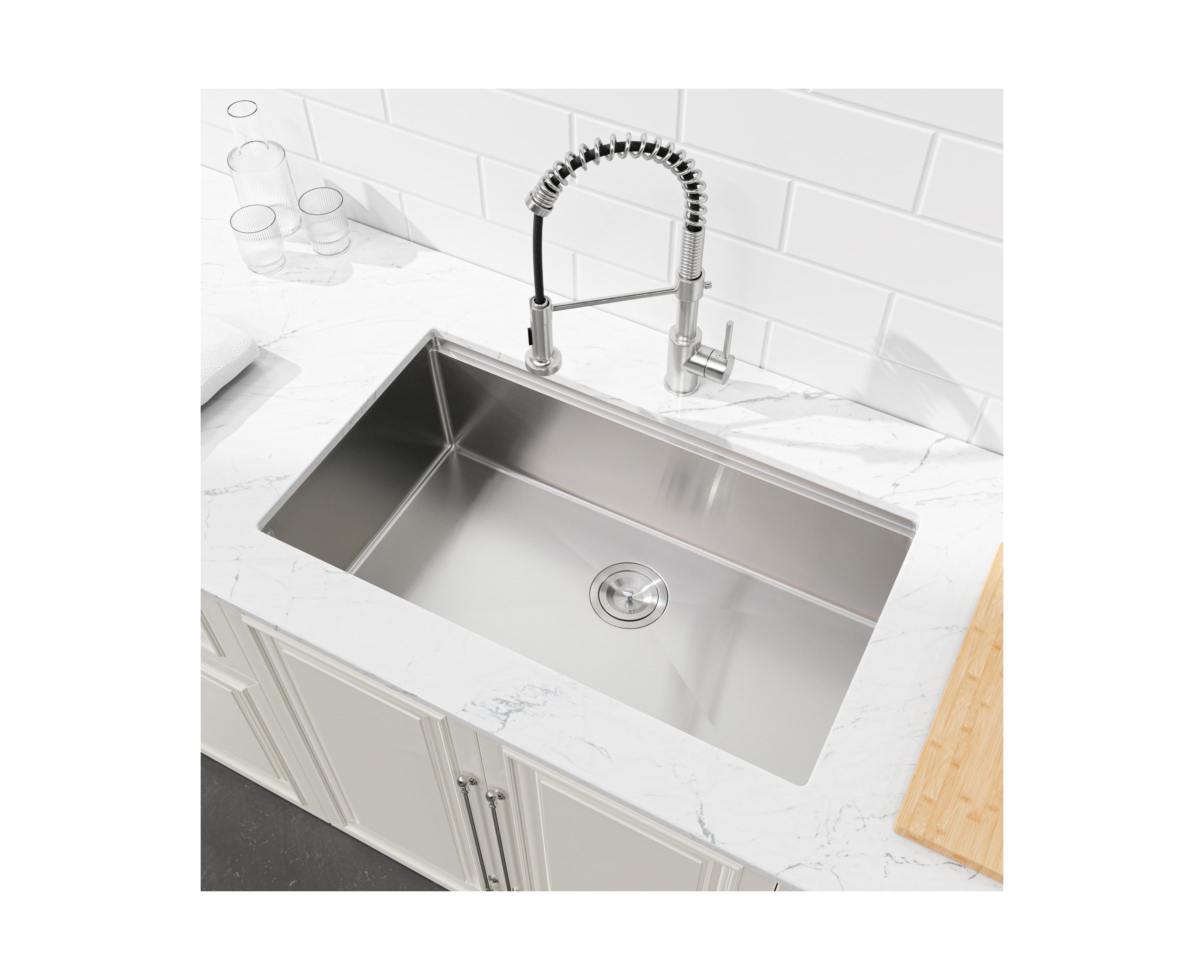 flynama 30x19inch Stainless Steel Kitchen Sink Single Bowl Undermount Handmade with Cutting Board