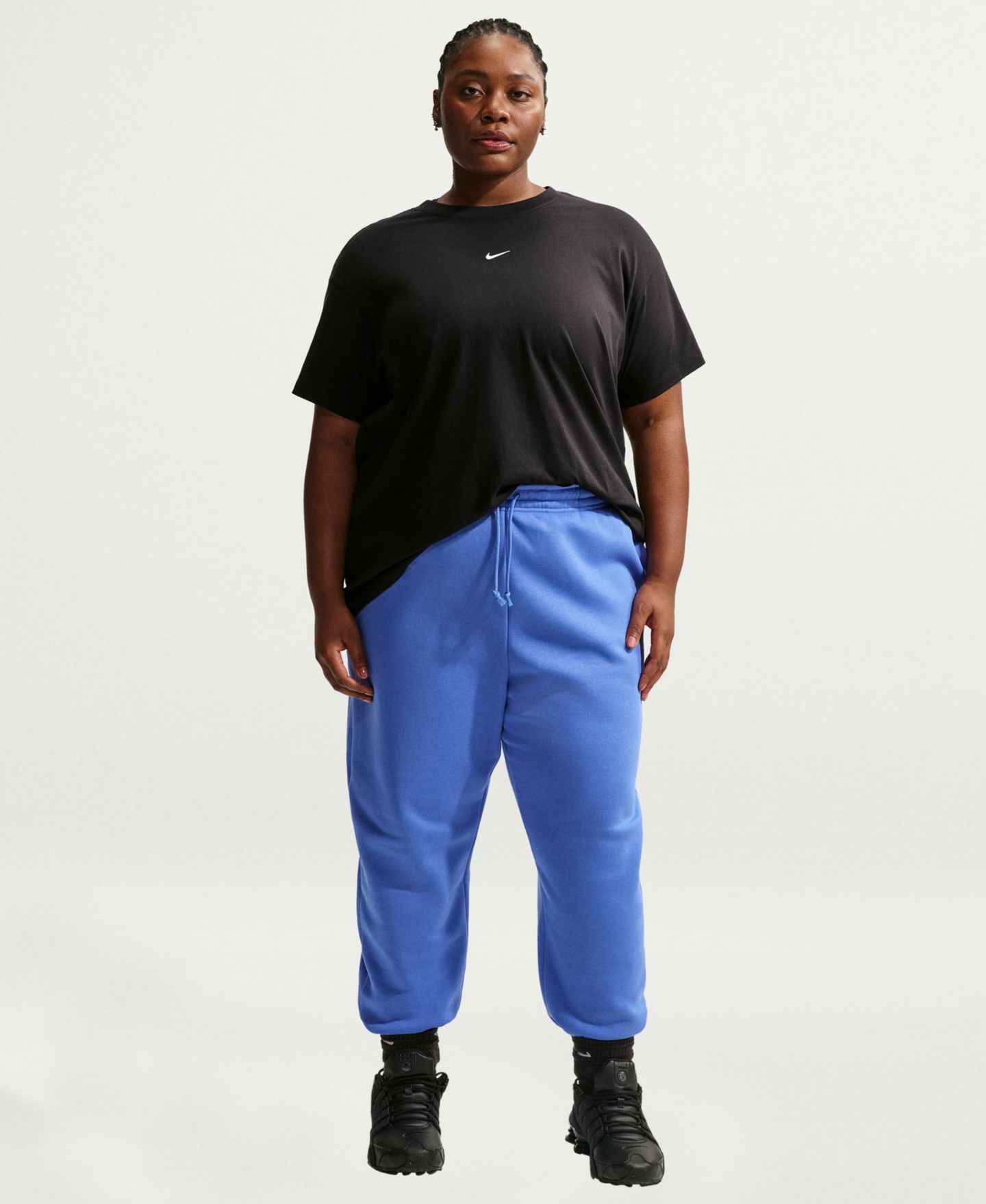 Женская футболка Nike Plus Size Sportswear Crewneck, цвет: Чёрный / Белый — фото 2