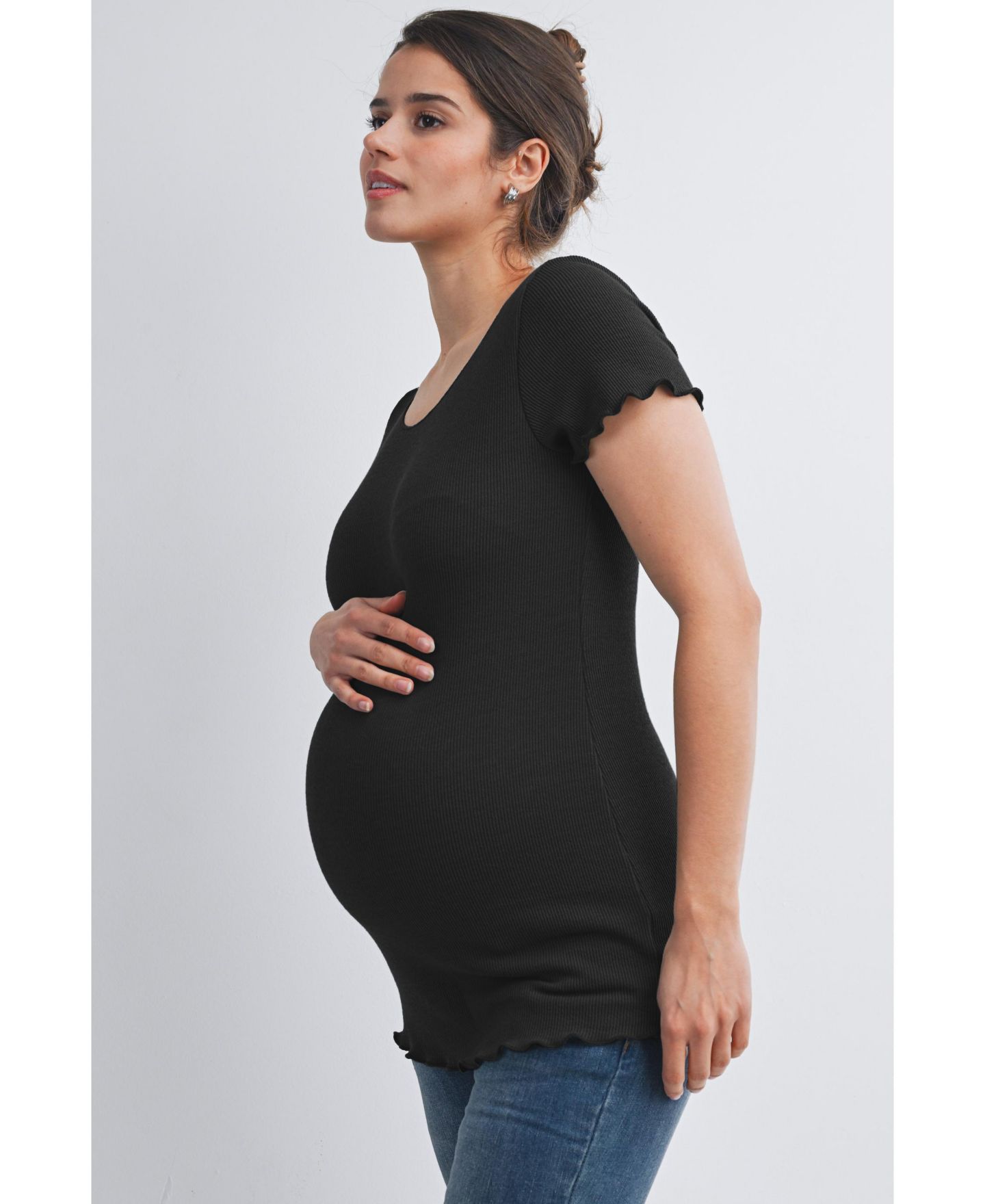 Женский топ Hello Miz Maternity Scoop Neck Short Sleeve Ribbed Top, цвет: Чёрный — фото 3