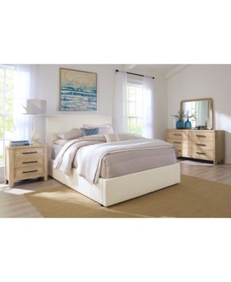 Marcel 77" Upholstered Flanged Seam Queen Bed 