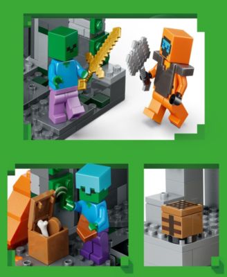 Minecraft Zombie Dungeon Building Toy 21587, 284 Pieces