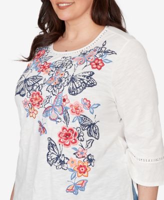 Plus Size Austin Embroidered Butterfly Crew Neck Knit Top