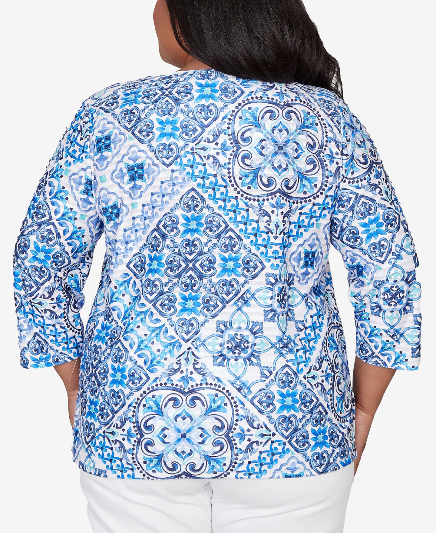 Женский топ Alfred Dunner Plus Size Mykonos Aegean Tile V-Neck, цвет: Синий — фото 5