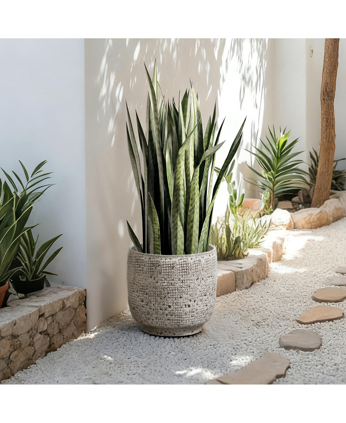 LuxenHome Stone Speckle Textured Ceramic Planter