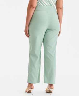 Plus Size Mid-Rise Pull-On Straight-Leg Pants