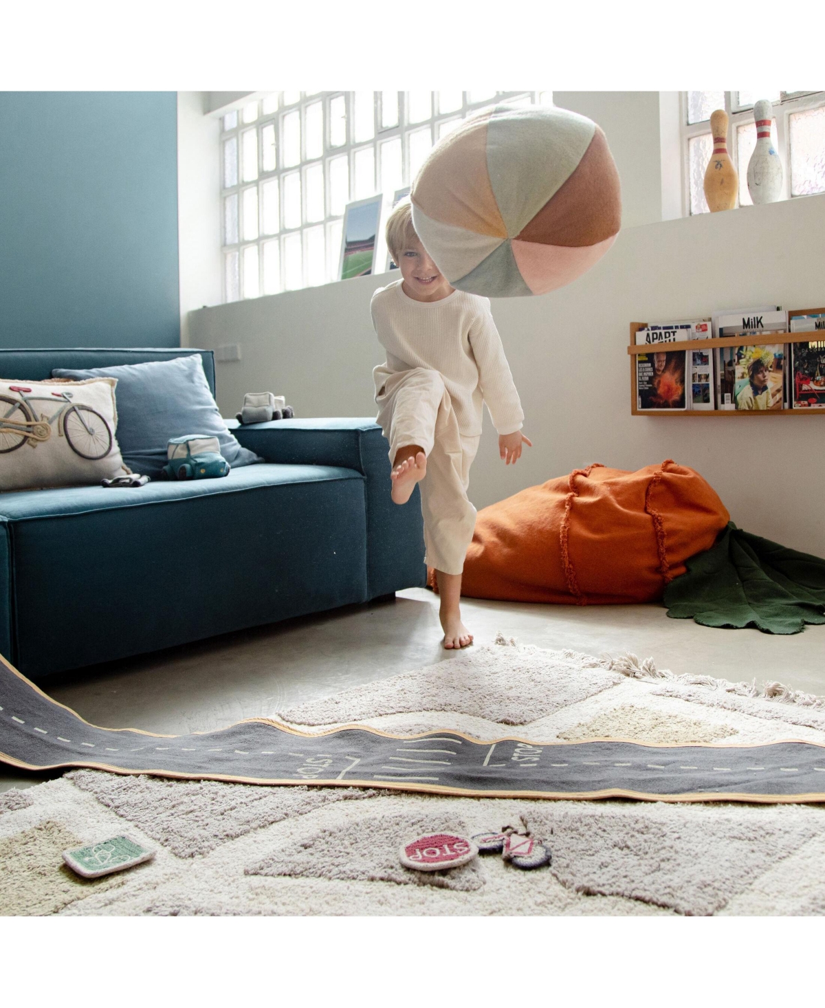 Lorena Canals Cushion Ball