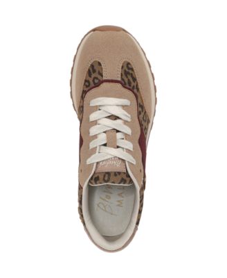 Women's Valley Round Toe Lace Up Sneakers