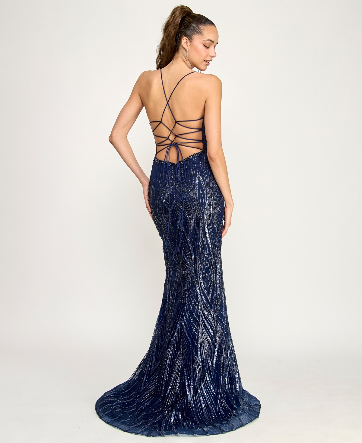 Say Yes Juniors' Spaghetti Straps Sweetheart Neck Gown