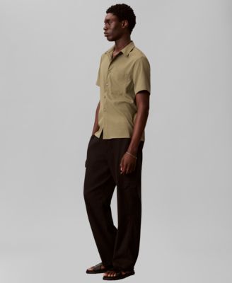 Men's Solid Seersucker Classic Button-Down Shirt