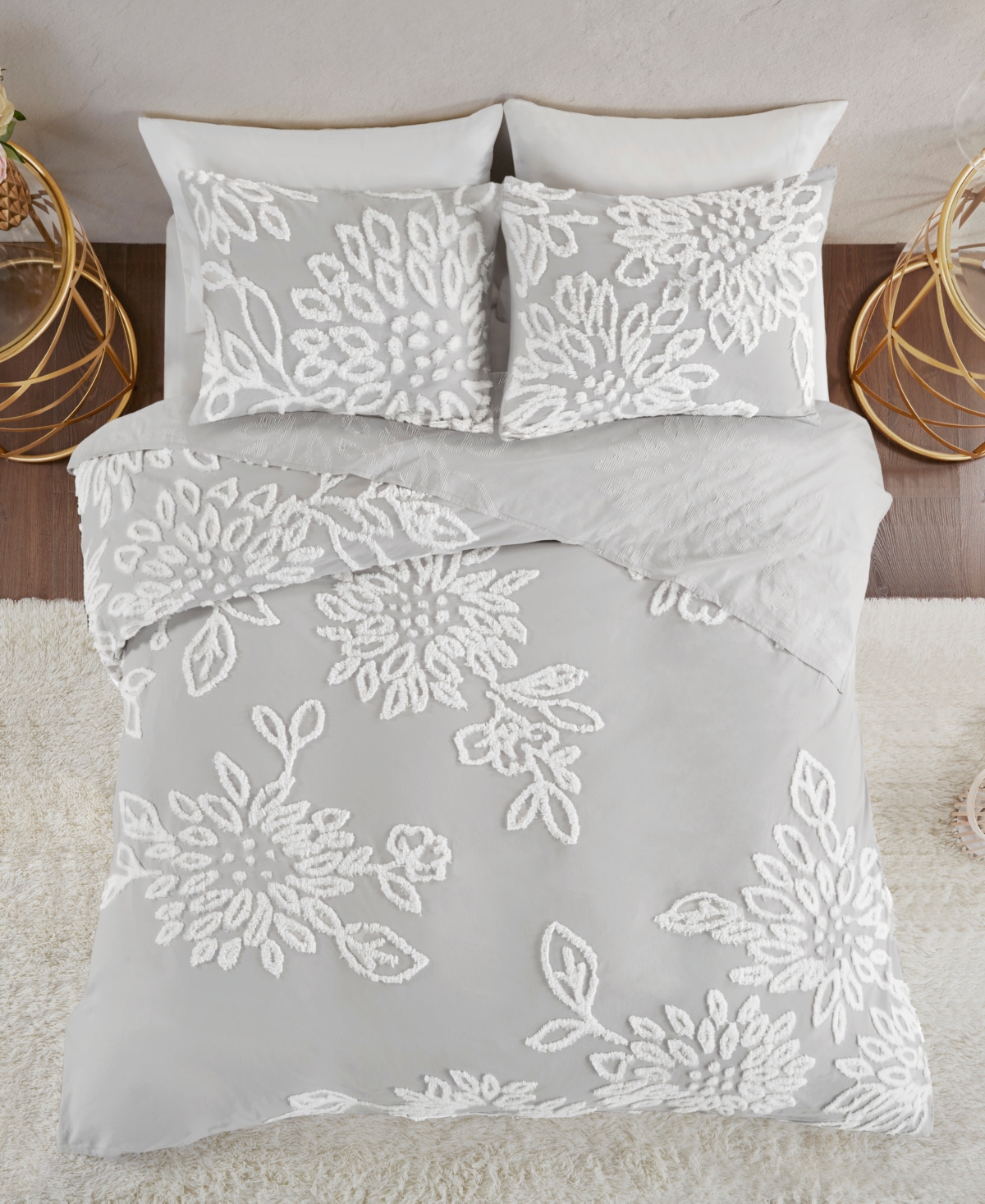 Madison Park Veronica Floral Tufted 3-Pc. Comforter Set, Full/Queen