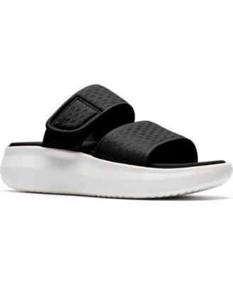 Women's Solevana Star Round Toe Sandals