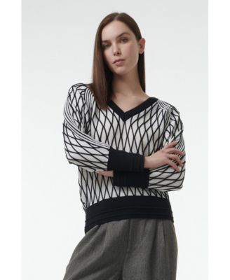 Women's Argyle Mesh Textured Knitted Sweater