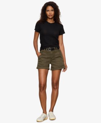 Women's Wander On Cuffed Hem Shorts