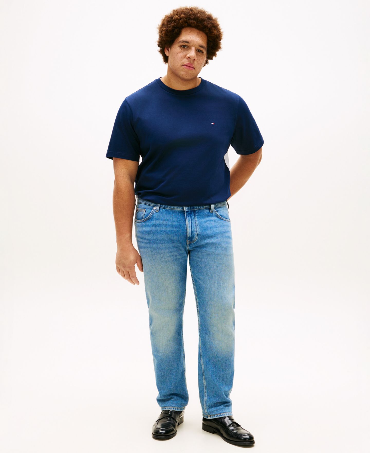Мужская футболка Tommy Hilfiger Big & Tall Flag Regular-Fit, цвет: Карбоновый тёмно-синий — фото 2