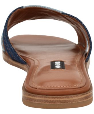 Women's Gammy Criss-Cross Flat Slip-On Sandals