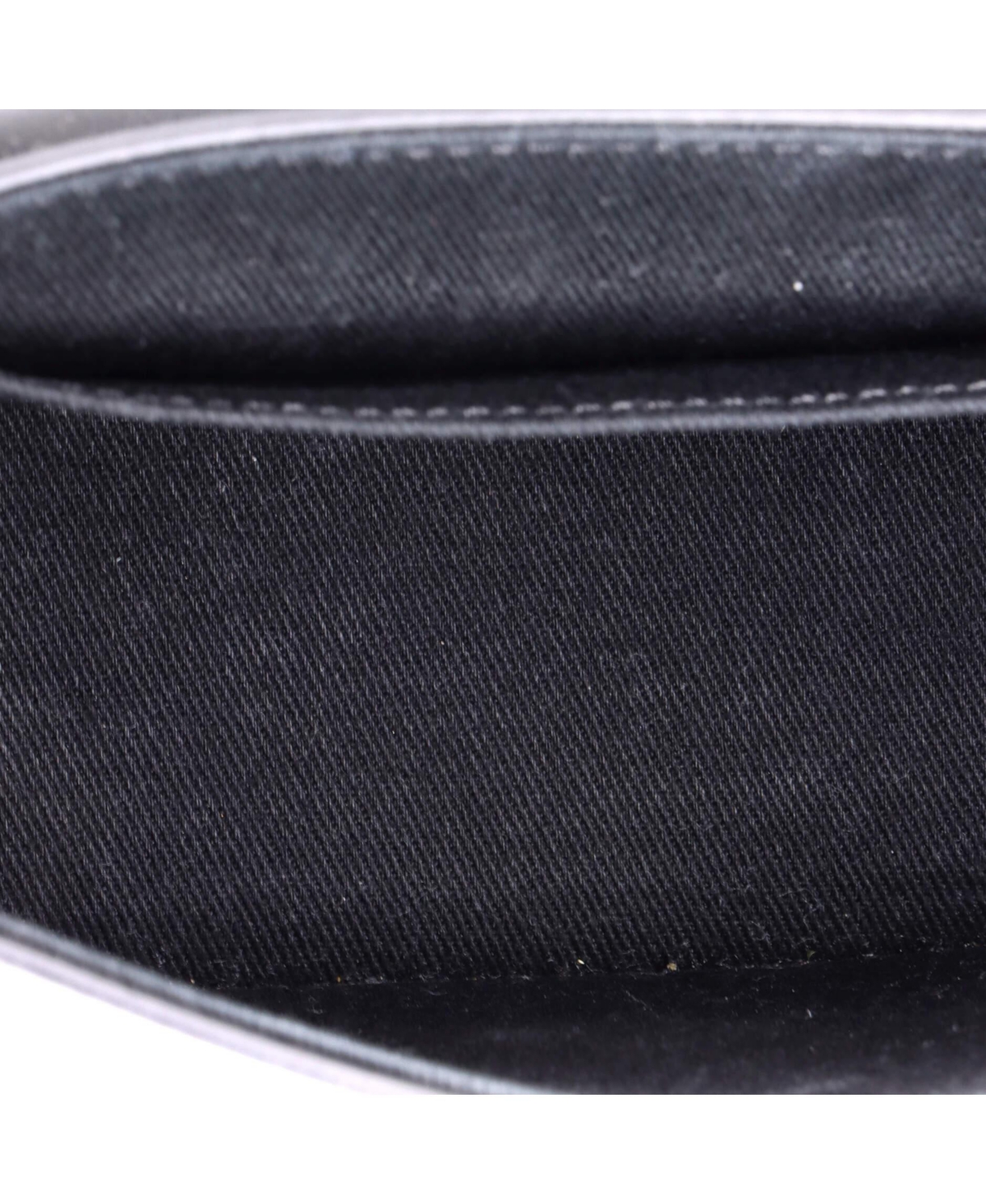 Pre-Owned Versace Small La Medusa Top Handle Satchel Leather with Eyelet Detail