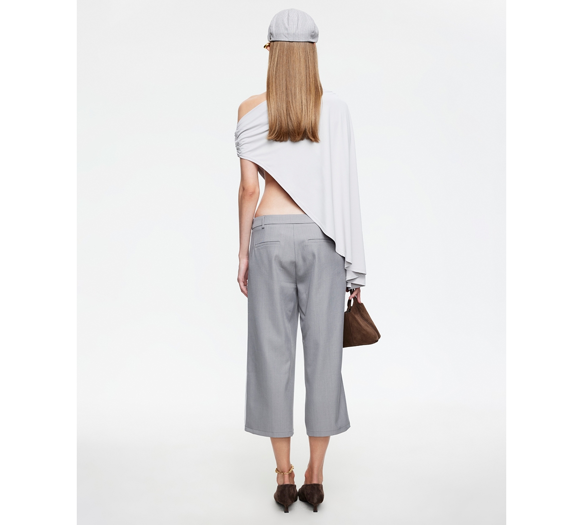 Lioness Women's Reborn Pull-On Poncho Sweater