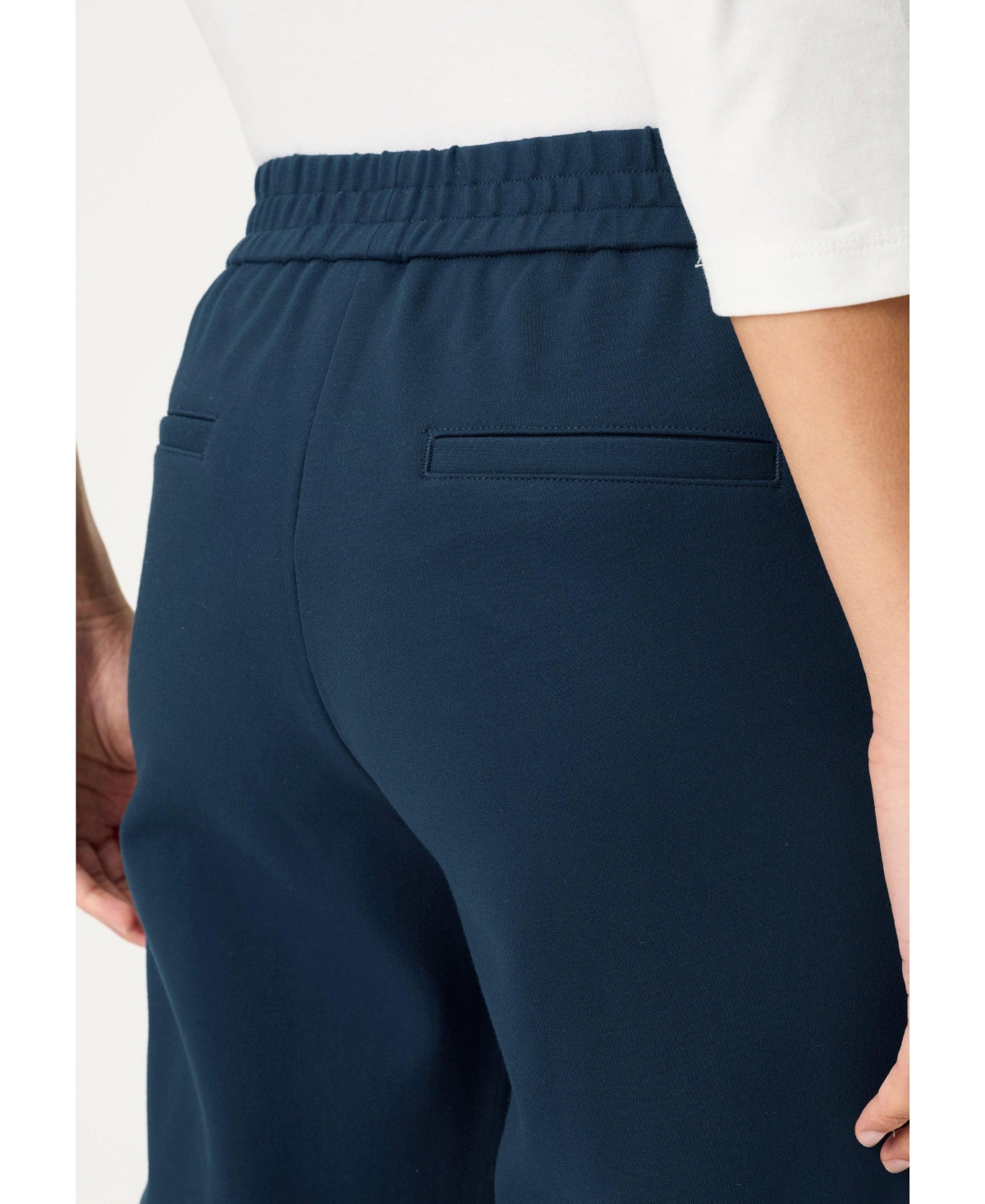 Olsen Women's Lisa Fit Cropped Pull-On Jersey Pant