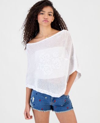 Juniors' Flower-Detail Crochet Poncho