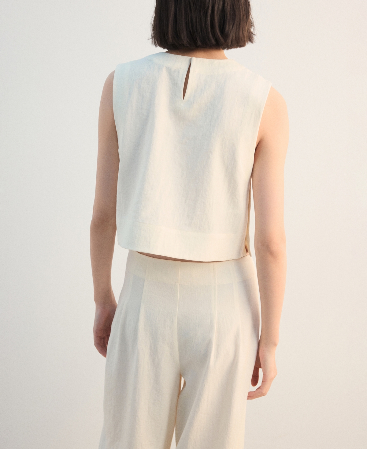 Mango Women's Buttoned Crop Top