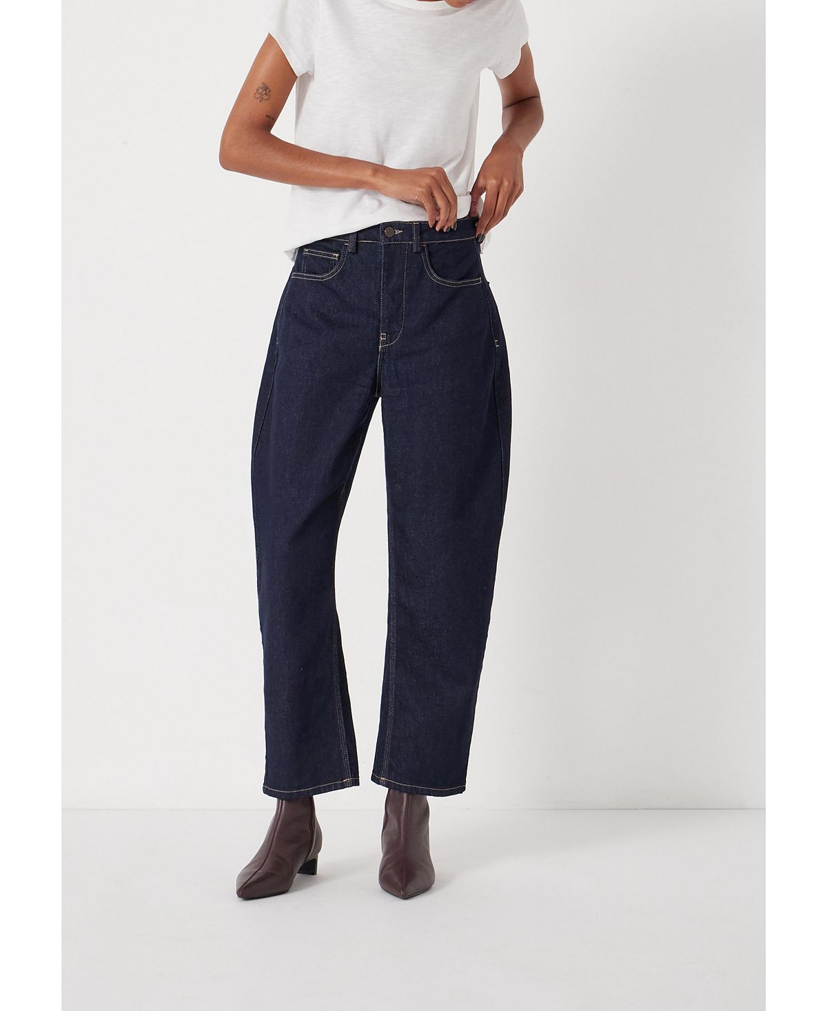 Hush Women's Cordelia Barrel Leg Jeans view 3 — MAYCSS fashion products