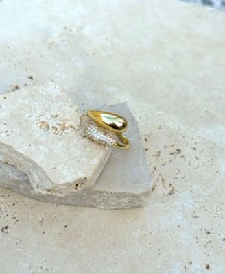 Gold CZ Curved Band Ring